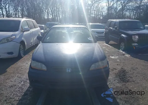 2001 Honda Accord 2.3 Ex z USA, uszkodzony, nr VIN 1HGCG32791A006705